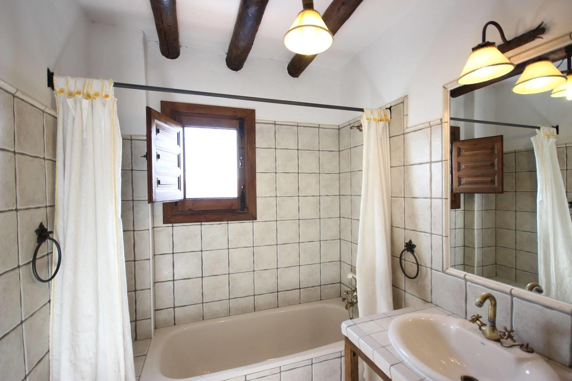 Casas De Cantoblanco บีญวยลา ภายนอก รูปภาพ