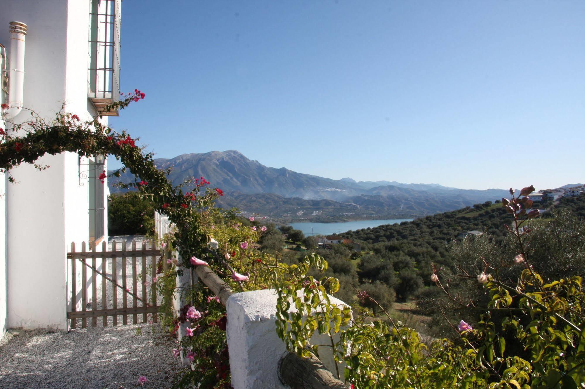 Casas De Cantoblanco บีญวยลา ภายนอก รูปภาพ